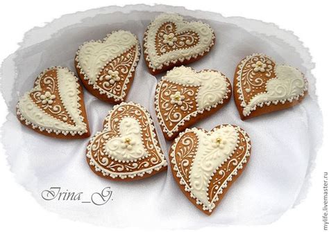 Пряники-сердечки подарочные Кружевные белоснежные | Пряник