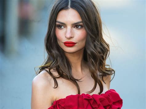 What Is Instagram Face And Which Celebrities Have It