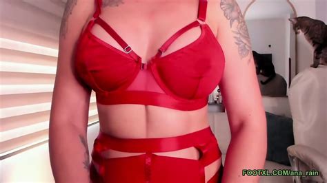 Booty Milf In Red Lingerie