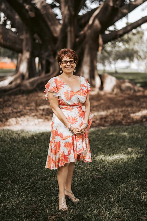 Townsville Marriage Celebrant Amanda Medill Townsville Marriage Celebrant Townsville