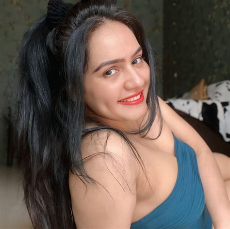 Vela Instagram Porn Pic