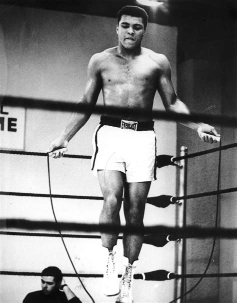 how tall is muhammad ali 8