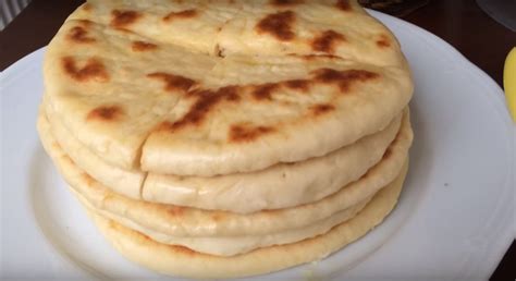 Как приготовить лепешки на сковородке