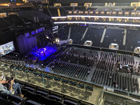 Chase Center Stadium concert dates are boosting local business 26
