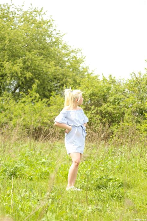 Blonde Teen With Tiny Tits Anna Rey Undresses And Rubs Her Clit Outdoors CoedCherry