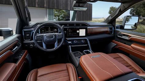Refreshed 2024 Gmc Sierra Hd Debuts With Range Topping Denali Ultimate Trim