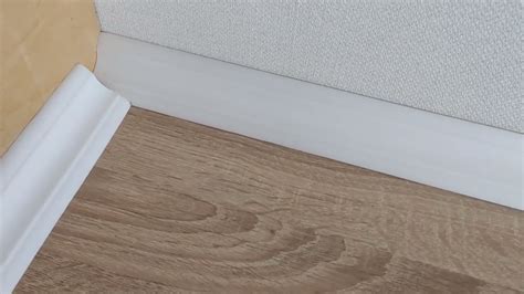 Потолочный плинтус. Срез угла для потолочного плинтуса. Срез галтели ...