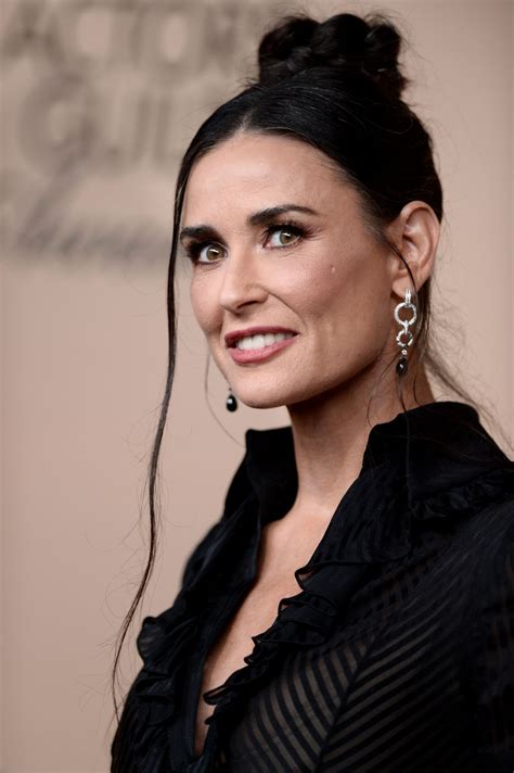 Demi Moore – SAG Awards 2016 at Shrine Auditorium in Los Angeles