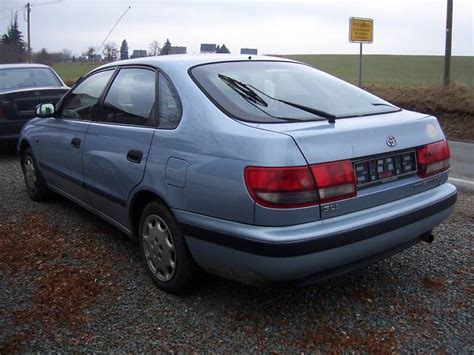 Toyota Carina E Liftback Photo Gallery 7 10