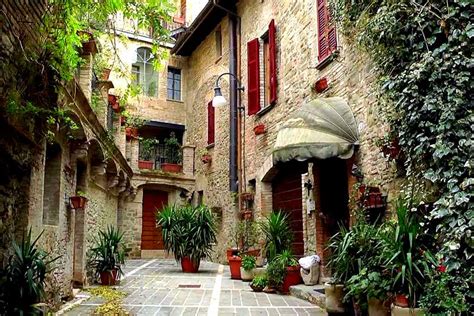 Visitare Borghi Tra I Pi Belli Dell Umbria Vivi Green