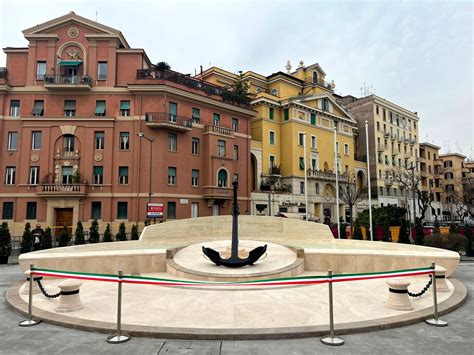 Roma Inaugurato A Piazza Bainsizza Il Monumento Ai Marinai D Italia