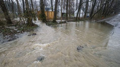 Flooding In Indianapolis Shown Through Photos