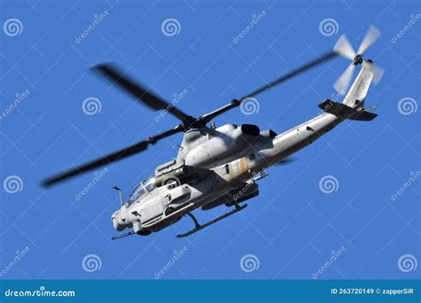 Us Marine Corps Bell Ah 1z Viper Attack Helicopter From Hmla 369