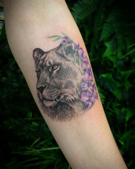 Update More Than Female Lion With Cubs Tattoo In Cdgdbentre