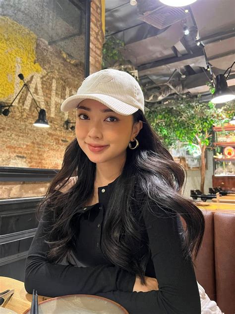 Nhan S C Hot Girl V N Ng I M C A V H C Chinh B O Gi O D C V Th I I Online