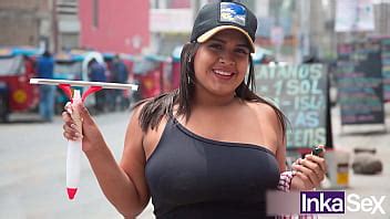 Venezolana De A Os Sorprendida Por Morboso Desconocido Xvideos