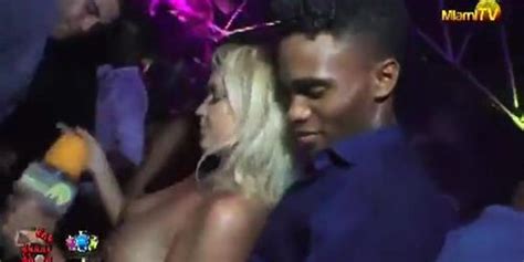 Sexy Blonde Naked At A Party Tnaflix