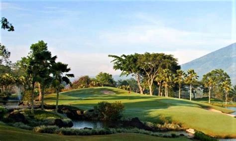 Rancamaya Golf And Country Club Spot Wisata Olahraga Di Dataran Tinggi