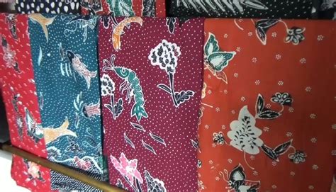 motif udang  bandeng ciri khas batik tulis sidoarjo