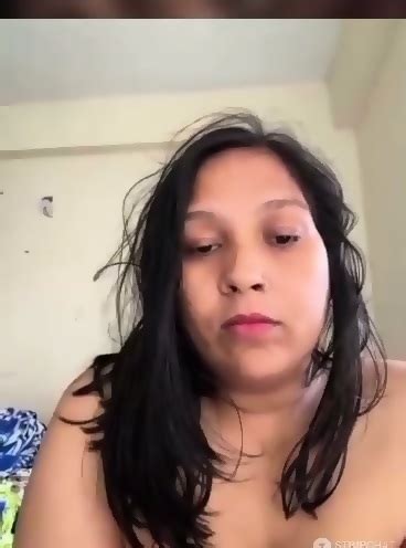 Desi Nisa Aunty Boobs Pussy Show