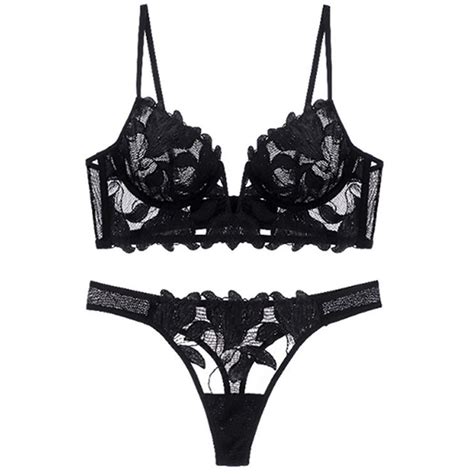 Women S Laced Lingerie Knickers And Bra Set