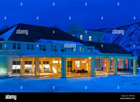 Mammoth Hot Springs Hotel at dusk, winter, Mammoth Hot Springs ...