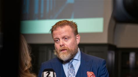 Aftur­hvarf Til Verndar­stefnu Gæti Reynt á Við­náms­þrótt þjóðar