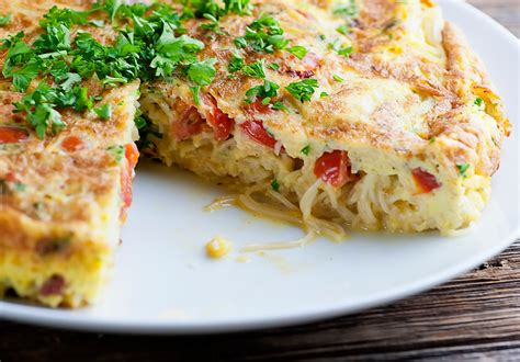 Pasta Frittata - Framed Cooks