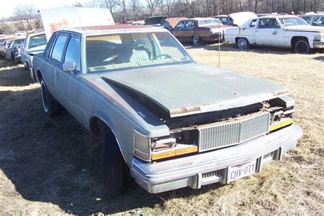 1977 Cadillac SeVille Parts Car 1