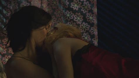 Naked Carrie Anne Moss In Compulsion