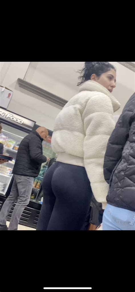 Epic Ass Spandex Leggings Yoga Pants Forum