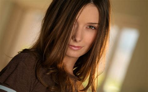 Gril P Woman Face Snow Flake Beauty Brunette Hd Wallpaper