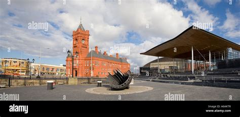 National Assembly For Wales Building The Senedd And Pierhead Building