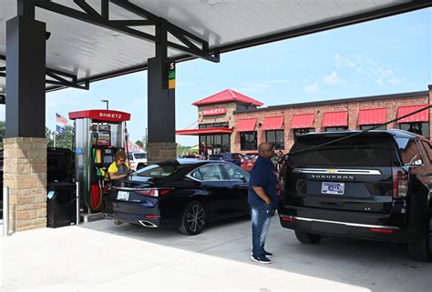 Local Breaking News and Headlines from The Macomb Daily 37