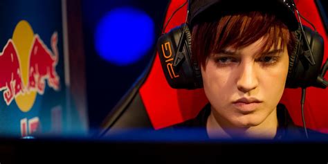 Girls Taking Over Gaming