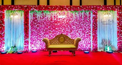 Wedding Stage Flower Backdrop Panel at ₹ 6000/piece | Wedding Backdrop ...