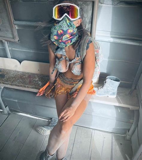 Maria Elisa Camargo Nude Porn Pictures XXX Photos Sex Images 4064403 PICTOA