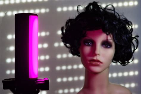 Ulanzi RGB LED Tube Light 2637: a versatile lighting solution ...