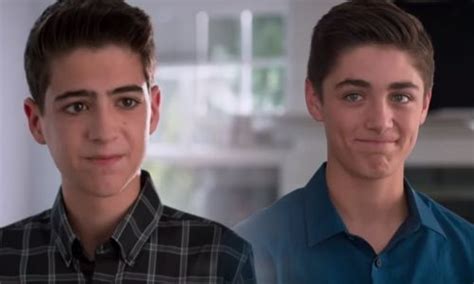 Asi Reaccionan Al Primer Personaje Gay De Disney Distintas Generaciones RNoticias