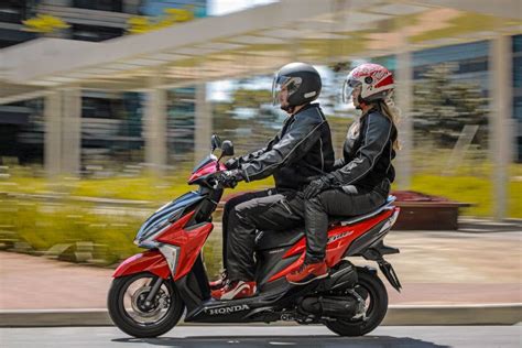 Honda Lança Scooter Elite 125 Da Linha 2022 Com Novos Detalhes