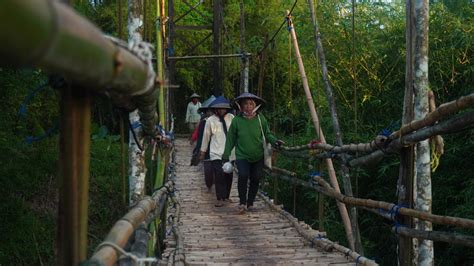 Jembatan Kramat Sebuah Simbol Gotong Royong Dan Ketahanan Masyarakat