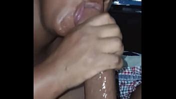 Ella no paró de chupar hasta tragarse todo mi semen XVIDEOS