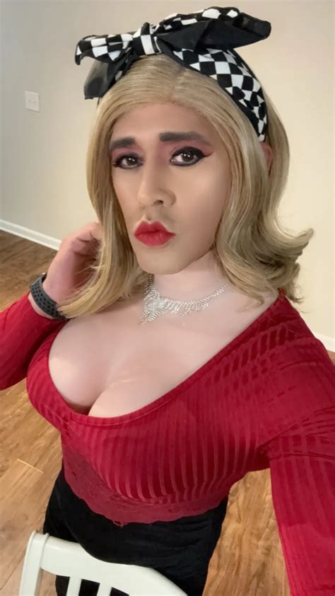 Ellie Recent Pics 12 Nude Pics XHamster