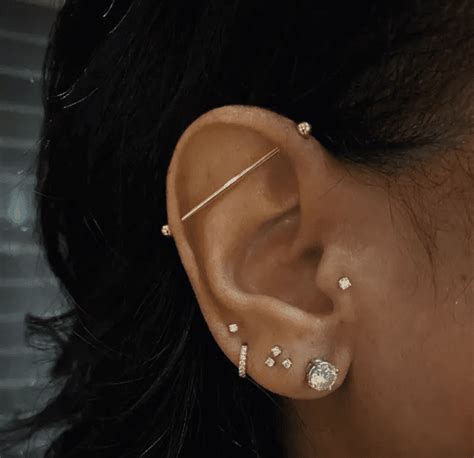 How To Treat Infected Ear Piercings A Dermatologist Explains