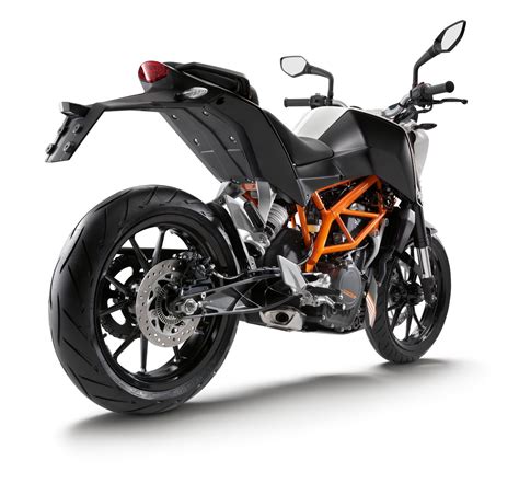 KTM 390 Duke - Golden Mean ~ THE AUTOMOTIVE WORLD BLOG