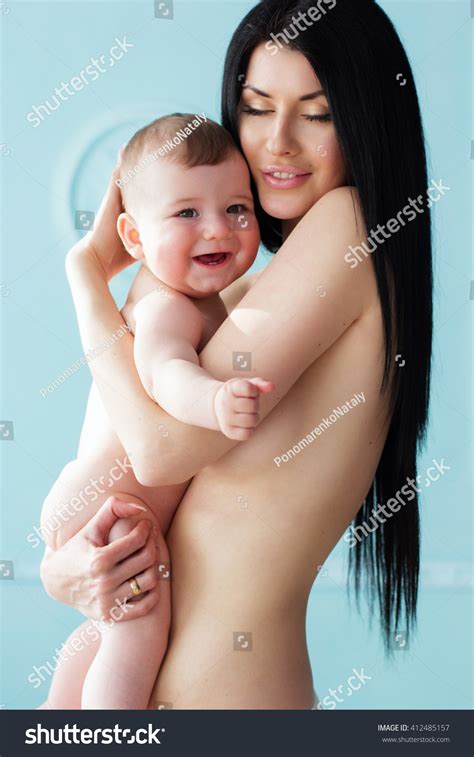 Mother Holding Her Naked Baby Son Stock Photo 412485157 Shutterstock