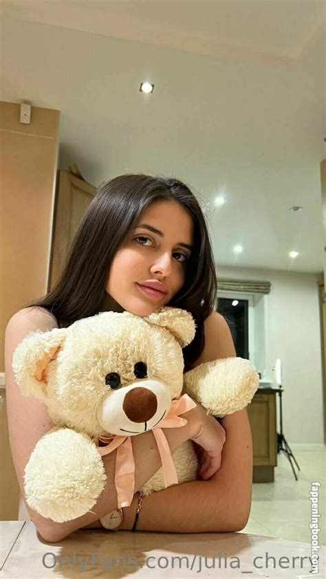 Juli Love Julieta Love Nude OnlyFans Leaks Fappening FappeningBook