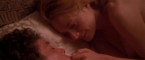 Naked Catherine McCormack In Dangerous Beauty