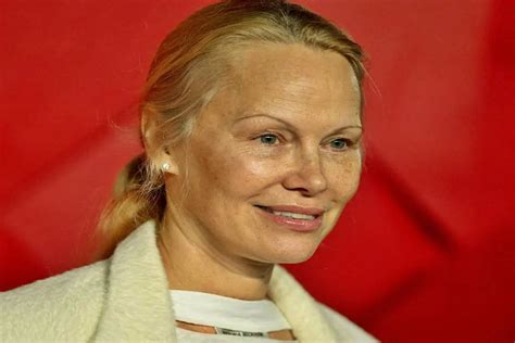 Pamela Anderson Goes Makeup Free For Magazine Cover The Statesman