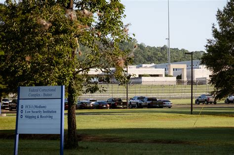 Federal Prison Inmates